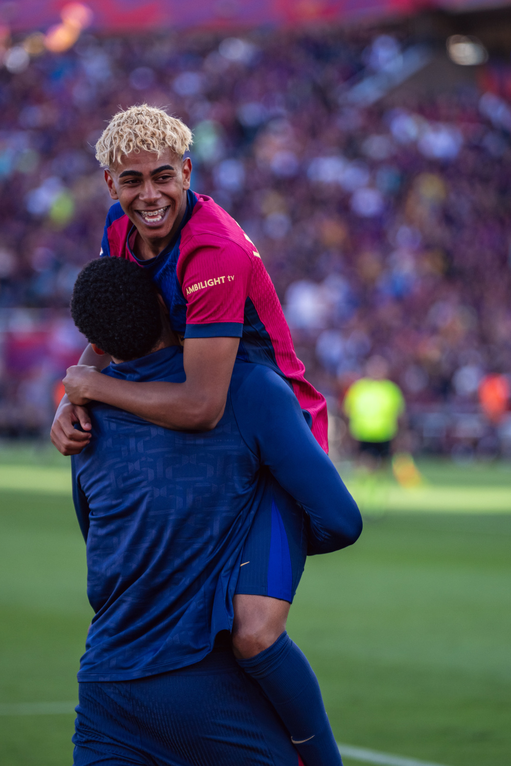 皇家马德里欢庆胜利，巴萨陷入低谷