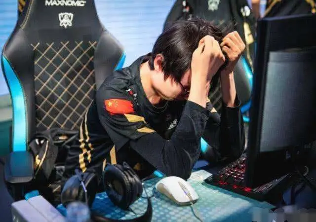  Uzi在美国队比赛中爆冷，出色防守引发热议！