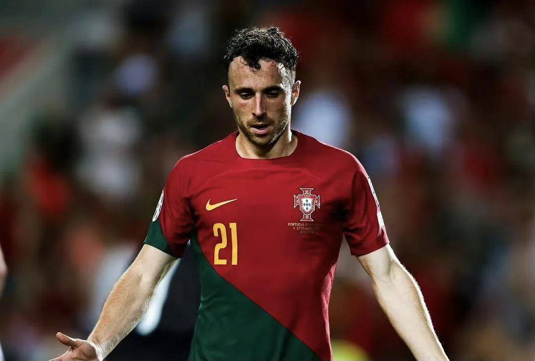 C罗迎来三赛季高光表现，利物浦球迷沸腾！的简单介绍